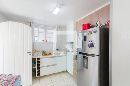 Casa de condomínio à venda com 181m², 3 quartos e 2 vagas Casa de condomínio à venda com 181m², 3 quartos e 2 vagasCozinha