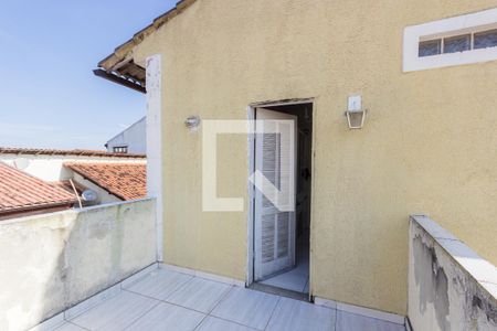 Casa de condomínio à venda com 181m², 3 quartos e 2 vagas Casa de condomínio à venda com 181m², 3 quartos e 2 vagasVaranda do Segundo Andar