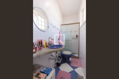 Casa de condomínio à venda com 181m², 3 quartos e 2 vagas Casa de condomínio à venda com 181m², 3 quartos e 2 vagasBanheiro da Suíte 2