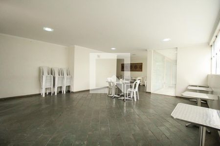 Apartamento à venda com 80m², 3 quartos e 1 vaga Apartamento à venda com 80m², 3 quartos e 1 vagaSalão de Festas