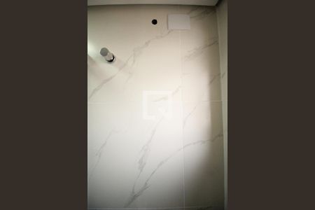 Apartamento à venda com 80m², 3 quartos e 1 vaga Apartamento à venda com 80m², 3 quartos e 1 vagaBanheiro