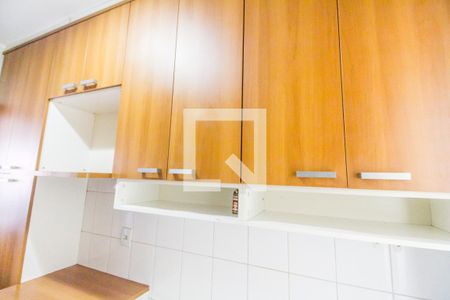 Apartamento à venda com 60m², 2 quartos e 1 vaga Apartamento à venda com 60m², 2 quartos e 1 vagaCozinha