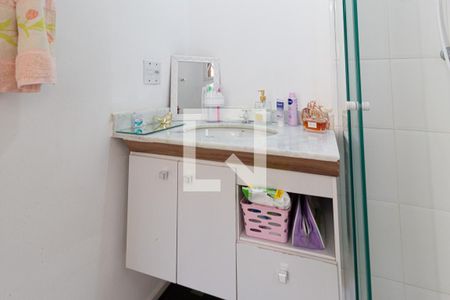 Apartamento à venda com 68m², 3 quartos e 1 vaga Apartamento à venda com 68m², 3 quartos e 1 vagaBanheiro da suíte