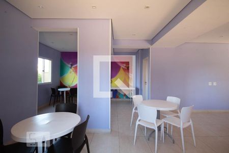 Apartamento à venda com 68m², 3 quartos e 1 vaga Apartamento à venda com 68m², 3 quartos e 1 vagaÁrea comum - Salão de festas