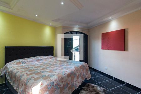 Casa à venda com 230m², 3 quartos e 6 vagas Casa à venda com 230m², 3 quartos e 6 vagasQuarto 3