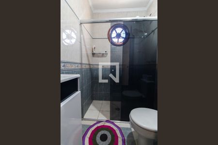 Casa à venda com 230m², 3 quartos e 6 vagas Casa à venda com 230m², 3 quartos e 6 vagasBanheiro