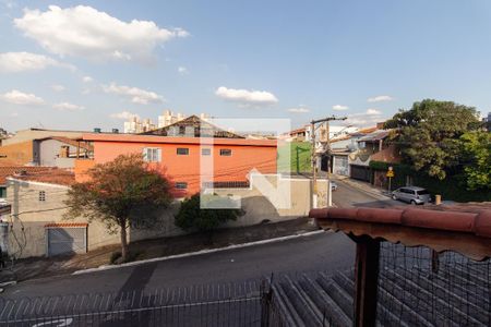 Casa à venda com 230m², 3 quartos e 6 vagas Casa à venda com 230m², 3 quartos e 6 vagasVista