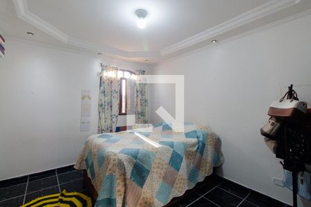 Casa à venda com 230m², 3 quartos e 6 vagas Casa à venda com 230m², 3 quartos e 6 vagasQuarto 1