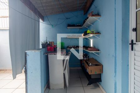 Casa à venda com 230m², 3 quartos e 6 vagas Casa à venda com 230m², 3 quartos e 6 vagasÁrea de serviço