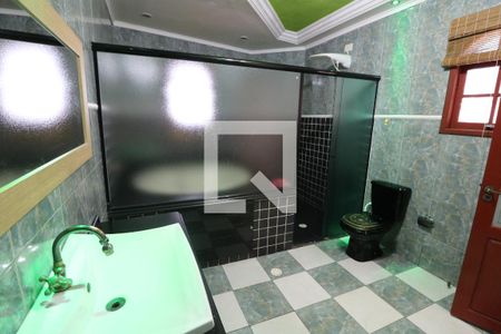 Casa à venda com 550m², 4 quartos e 2 vagasBanheiro suite