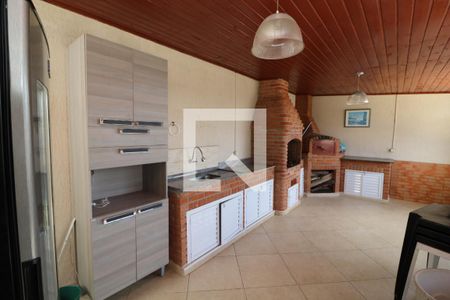 Casa à venda com 550m², 4 quartos e 2 vagasChurrasqueira