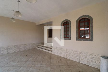 Casa à venda com 550m², 4 quartos e 2 vagasGaragem