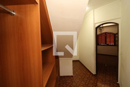 Casa à venda com 550m², 4 quartos e 2 vagasCloset