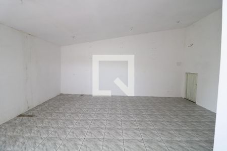 Casa à venda com 550m², 4 quartos e 2 vagasSalao