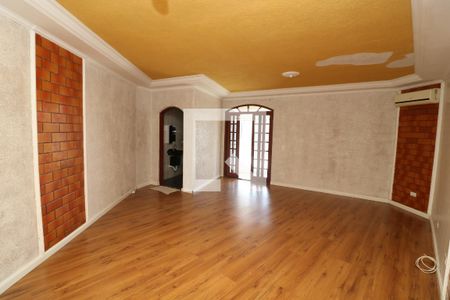 Casa à venda com 550m², 4 quartos e 2 vagasSuite 2