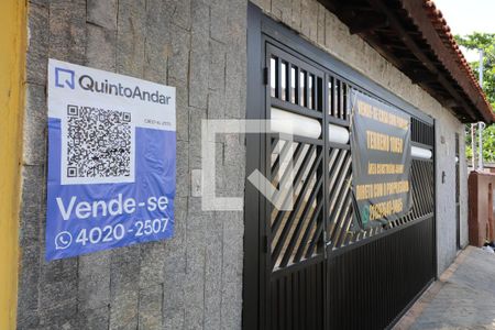 Casa à venda com 550m², 4 quartos e 2 vagasFachada