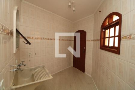 Casa à venda com 550m², 4 quartos e 2 vagasDetalhe da area de serviço