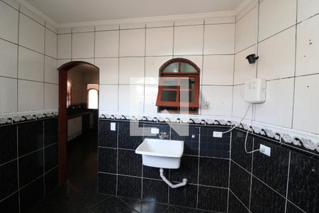 Casa à venda com 550m², 4 quartos e 2 vagasDetalhe da area de serviço