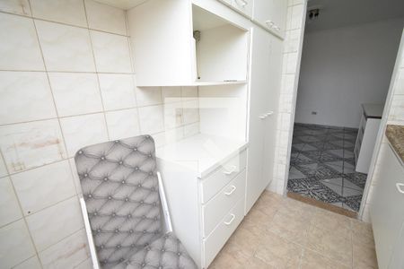Apartamento para alugar com 60m², 2 quartos e 1 vaga Apartamento para alugar com 60m², 2 quartos e 1 vagaCozinha