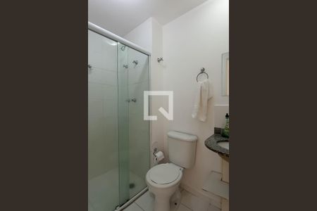 Apartamento à venda com 57m², 2 quartos e 1 vaga Apartamento à venda com 57m², 2 quartos e 1 vagaBanheiro Social