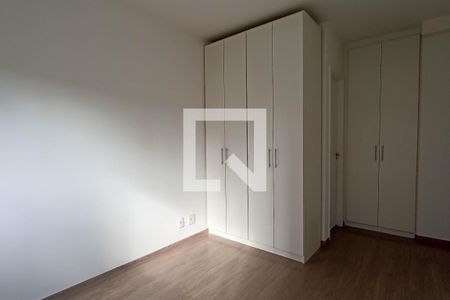 Apartamento à venda com 57m², 2 quartos e 1 vaga Apartamento à venda com 57m², 2 quartos e 1 vagaSuíte