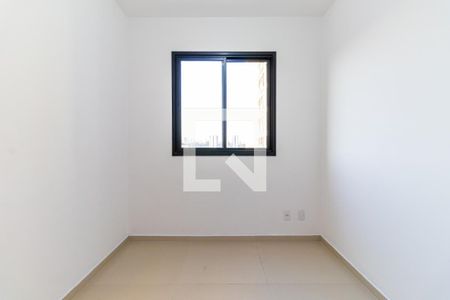 Quarto 1 de apartamento para alugar com 2 quartos, 42m² em Socorro, São Paulo