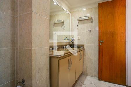 Apartamento para alugar com 550m², 5 quartos e 5 vagas Apartamento para alugar com 550m², 5 quartos e 5 vagasBanheiro da Suíte 2