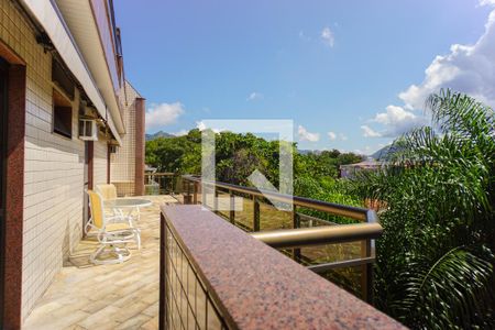 Apartamento para alugar com 550m², 5 quartos e 5 vagas Apartamento para alugar com 550m², 5 quartos e 5 vagasVaranda