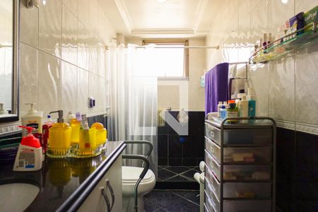 Apartamento para alugar com 550m², 5 quartos e 5 vagas Apartamento para alugar com 550m², 5 quartos e 5 vagasBanheiro da Suíte 3