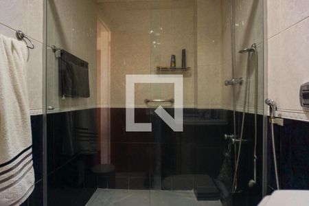 Apartamento para alugar com 550m², 5 quartos e 5 vagas Apartamento para alugar com 550m², 5 quartos e 5 vagasBanheiro da Suíte 1