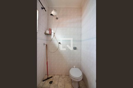 Casa à venda com 393m², 5 quartos e 8 vagasBanheiro da Suíte 3