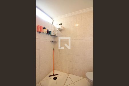 Casa à venda com 393m², 5 quartos e 8 vagasBanheiro Social