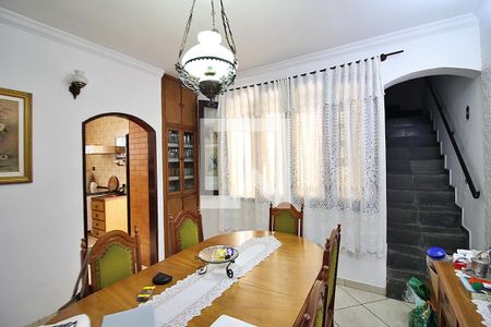 Casa à venda com 393m², 5 quartos e 8 vagasSala de Jantar