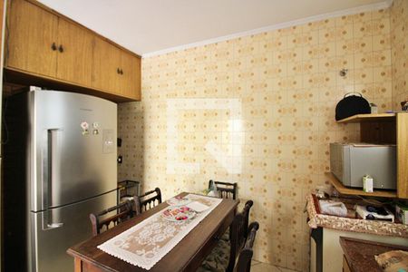 Casa à venda com 393m², 5 quartos e 8 vagasCozinha