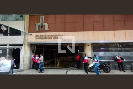 Apartamento à venda com 33m², 1 quarto e sem vagaFachada