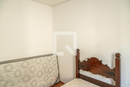 Casa à venda com 500m², 2 quartos e 8 vagas Casa à venda com 500m², 2 quartos e 8 vagasQuarto 2