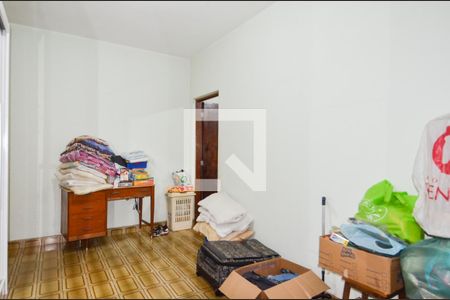 Casa à venda com 315m², 5 quartos e 5 vagasQuarto 4 - Edícula 