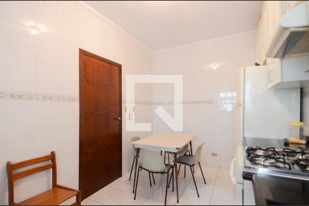 Casa à venda com 315m², 5 quartos e 5 vagasCozinha