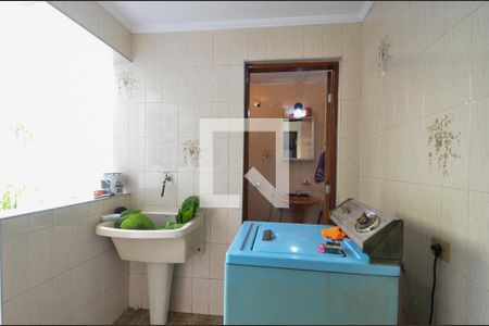 Casa à venda com 315m², 5 quartos e 5 vagasÁrea de Serviço - Edícula