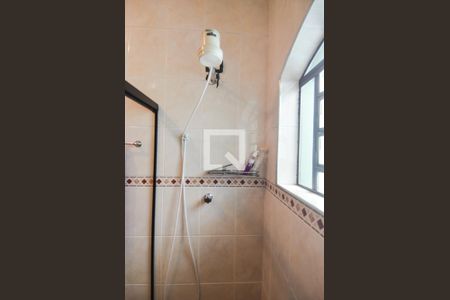 Casa à venda com 315m², 5 quartos e 5 vagasBanheiro Social