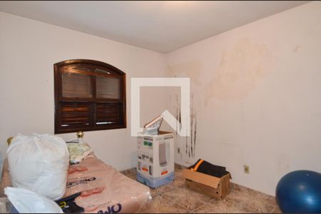 Casa à venda com 315m², 5 quartos e 5 vagasQuarto 5 