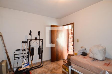 Casa à venda com 315m², 5 quartos e 5 vagasQuarto 5 