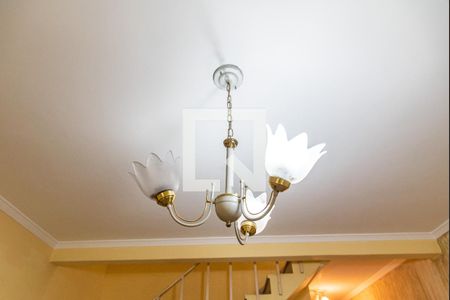 Sala de casa para alugar com 2 quartos, 200m² em Jardim Patente Novo, São Paulo