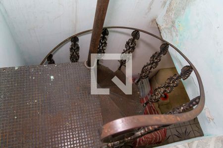 Escada de casa à venda com 3 quartos, 130m² em Assunção, São Bernardo do Campo