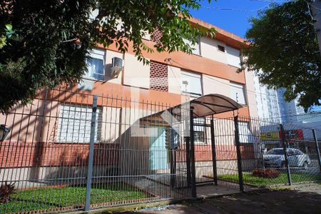Apartamento à venda com 72m², 2 quartos e 1 vagaFachada do Condomínio