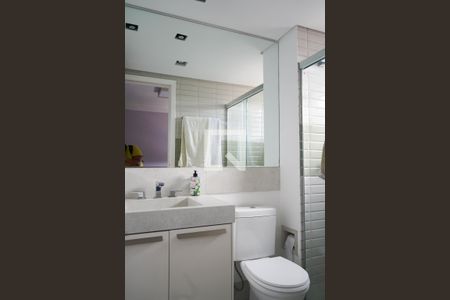 Apartamento à venda com 138m², 3 quartos e 3 vagas Apartamento à venda com 138m², 3 quartos e 3 vagasBanheiro da Suíte 2