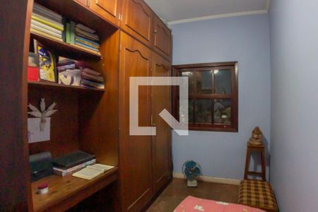 Casa à venda com 1093m², 7 quartos e 8 vagas Casa à venda com 1093m², 7 quartos e 8 vagasQuarto 4