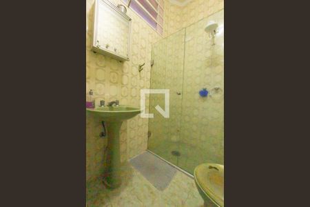Casa à venda com 1093m², 7 quartos e 8 vagas Casa à venda com 1093m², 7 quartos e 8 vagasBanheiro 3
