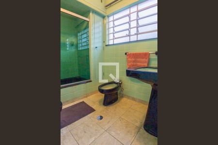 Casa à venda com 1093m², 7 quartos e 8 vagas Casa à venda com 1093m², 7 quartos e 8 vagasBanheiro 1