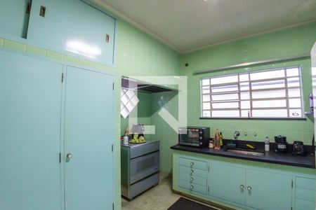 Casa à venda com 1093m², 7 quartos e 8 vagas Casa à venda com 1093m², 7 quartos e 8 vagasCozinha 2